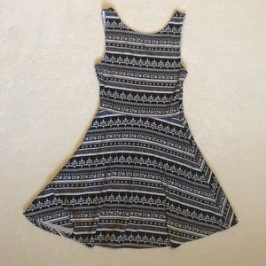 Divided by H&M V Back Skater Dress